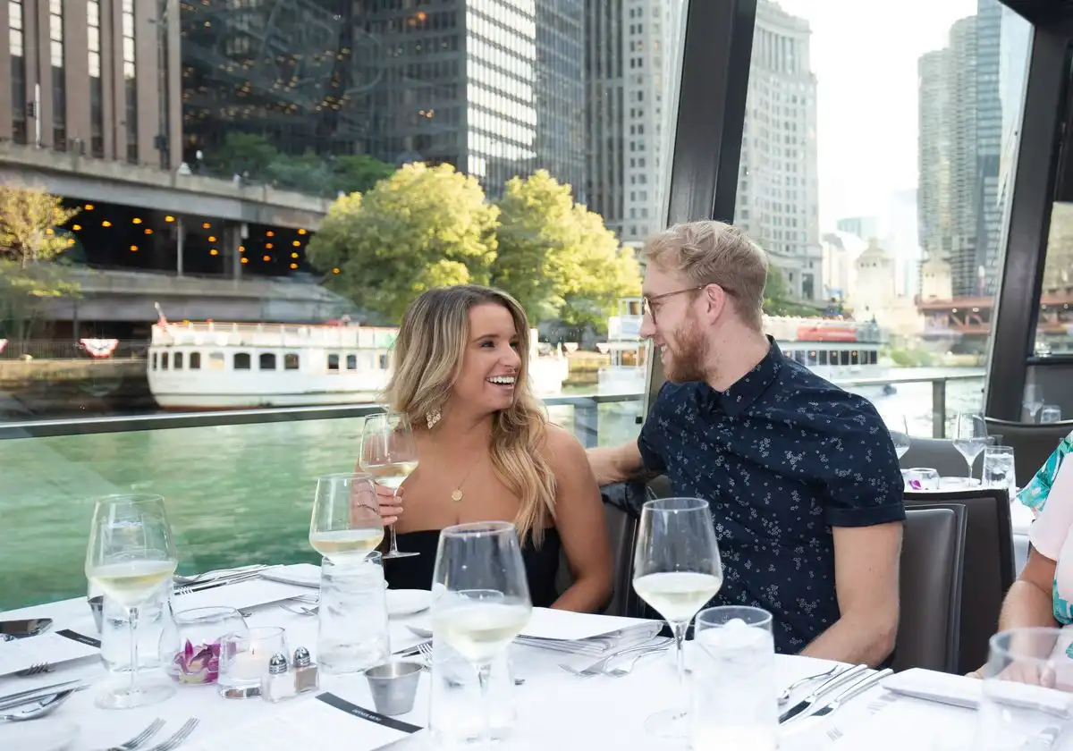 Premier Architectural Brunch Cruise on Chicago River