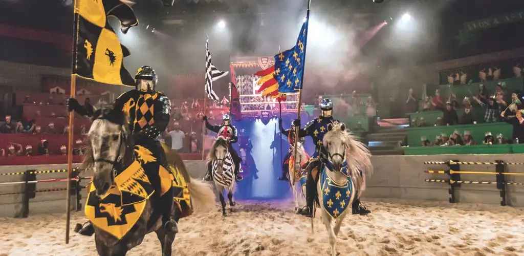 12 Saving Tips: How to Save Money at Disney World Orlando