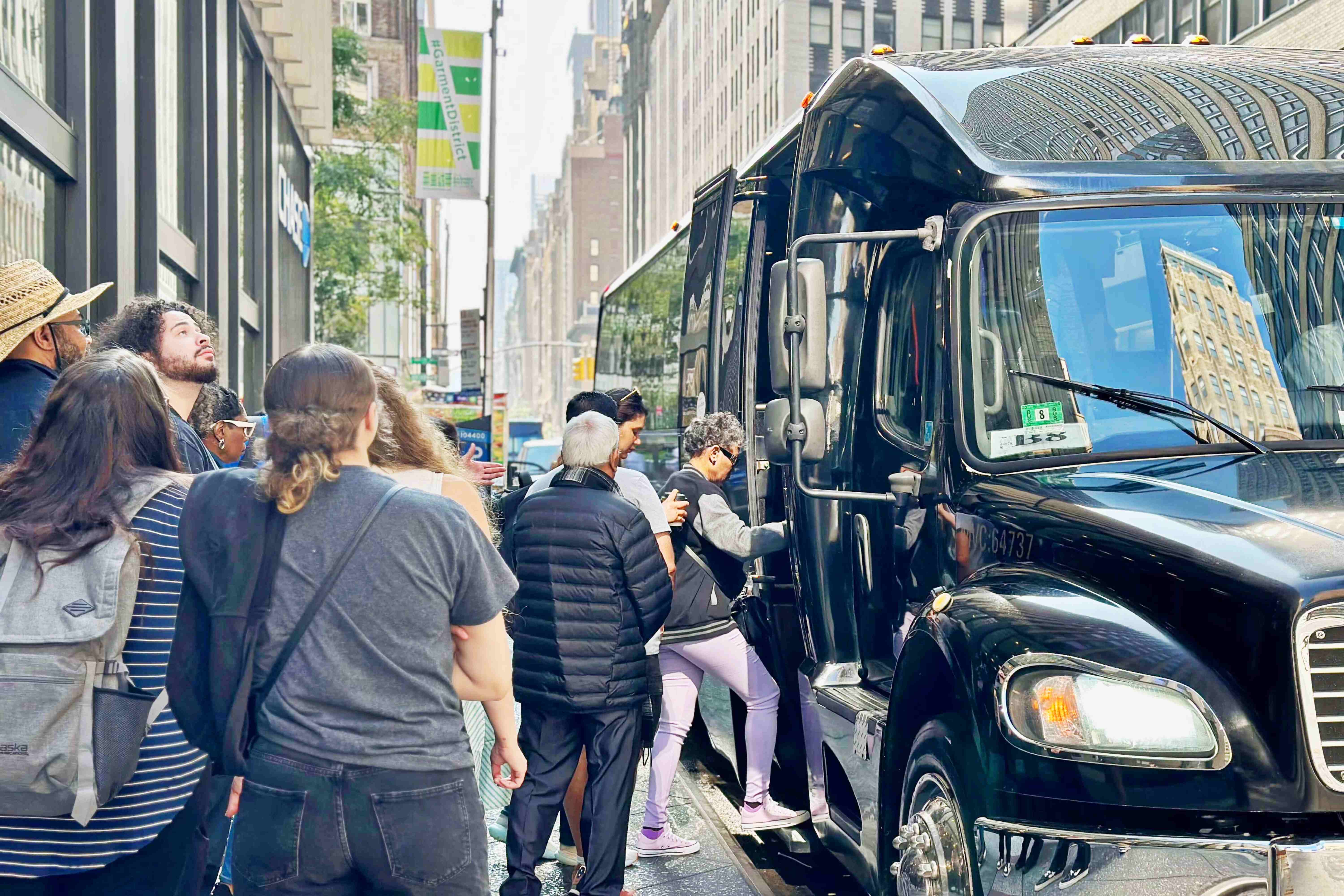 Half-Day Bus Tour of NYC Top Highlights