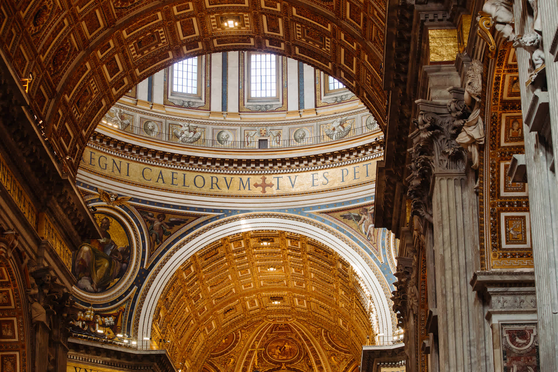 St. Peter’s Basilica Priority Access Tour with Dome & Crypt