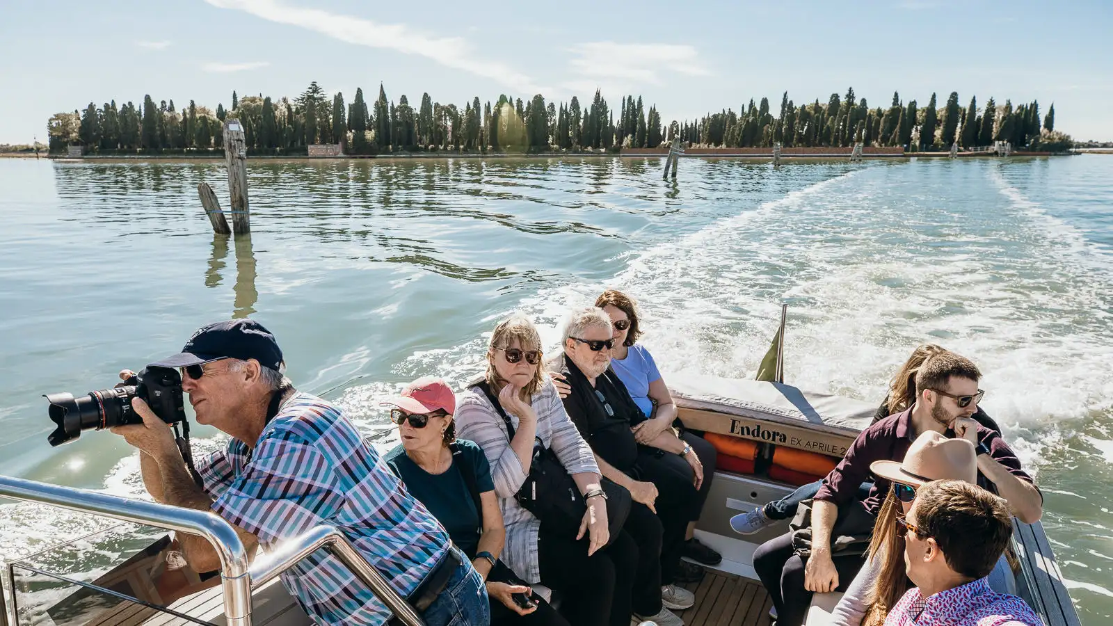 Premium Lagoon Excursion: Murano Burano & St. Erasmo Winery