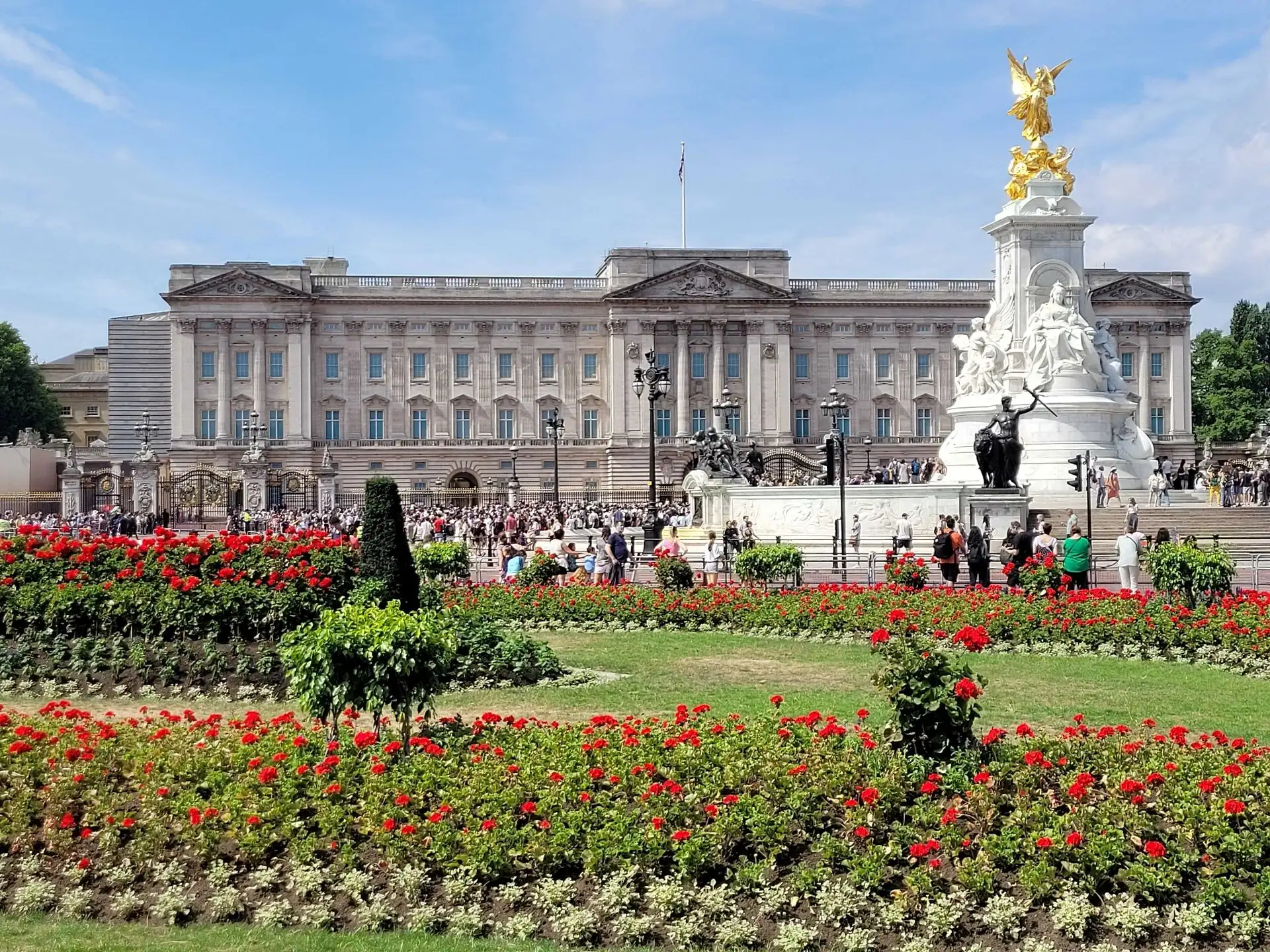 Buckingham Palace State Rooms & Royal Walking Tour