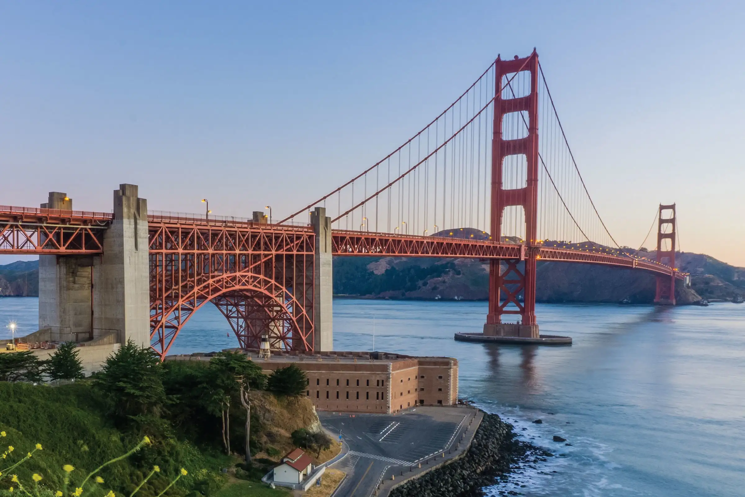 1-Day Hop On Hop Off & Night Tour