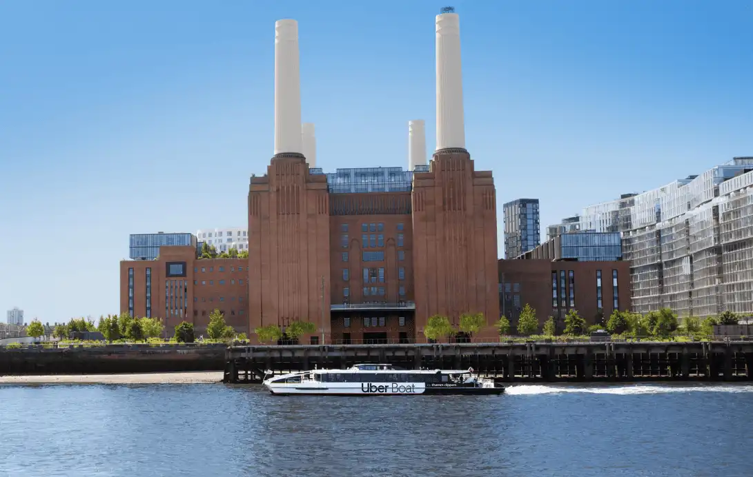 London 360: The Ultimate Hop-On Hop-Off City Explorer: (Bus & Boat)