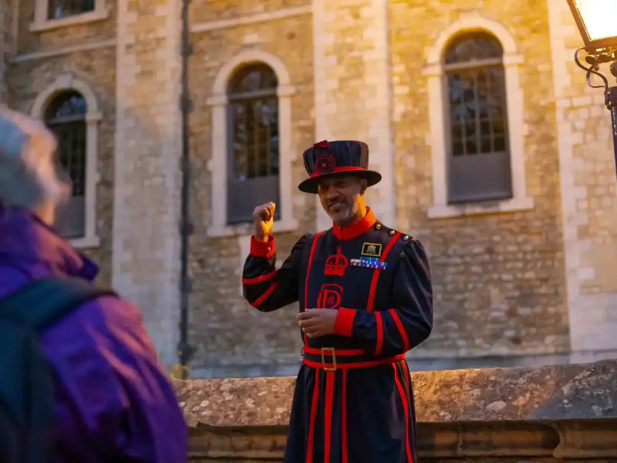 Tower of London After Hours with Beefeater & Keys Ceremony