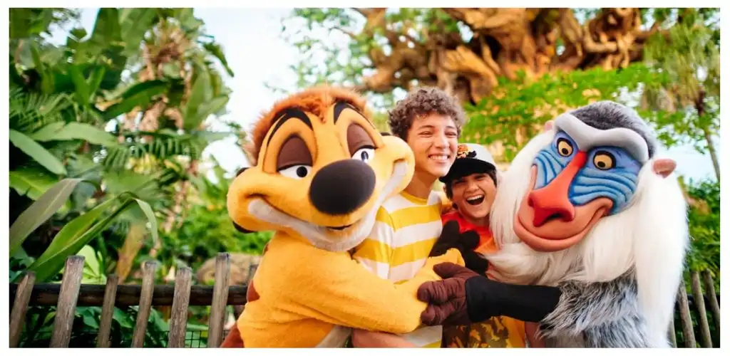 Living the Disney Magic: Guide to the Four Theme Parks of Walt Disney World® Resort